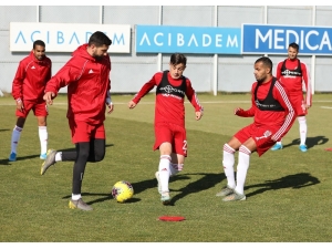 Lider Sivasspor’da Kayseri Mesaisi Devam Ediyor