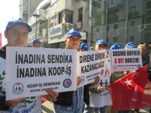 Çok Sayıda İşçiyi İşten Çıkartan Giyim Sektörünün Devine Protesto