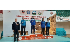 Gülbahar Gözütok Türkiye İkincisi Oldu