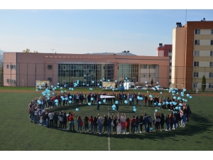 Mavi Balonlar ‘Diyabeti Yenelim’ Sloganıyla Gökyüzüne Bırakıldı