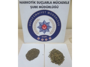 Motosikletle Uyuşturucu Getirirken Yakalandı