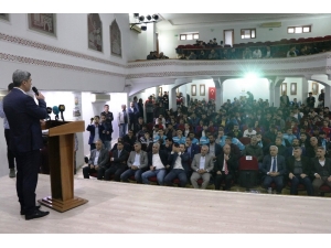 Büyükşehir’den Amatör Kulüplere Maddi Destek