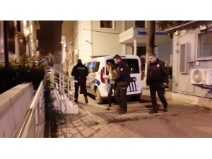 Tartıştığı Eşini Bıçakladı