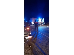 Eskişehir’de Minibüs Tıra Arkadan Çarptı: 5’i Çocuk 8 Yaralı