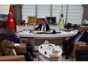 Başkan Beyoğlu’nun Kentsel Dönüşüm Ve Millet Bahçesi Görüşmeleri Sürüyor