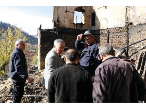 Sobanın Devrilmesiyle Çıkan Yangında Yaşlı Adam Hayatını Kaybetti