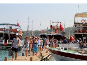 Muğla Turist Rekorunu Kırmaya Hazırlanıyor