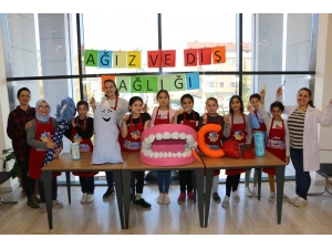 Minikler Diş Sağlığının Önemine Dikkat Çekti