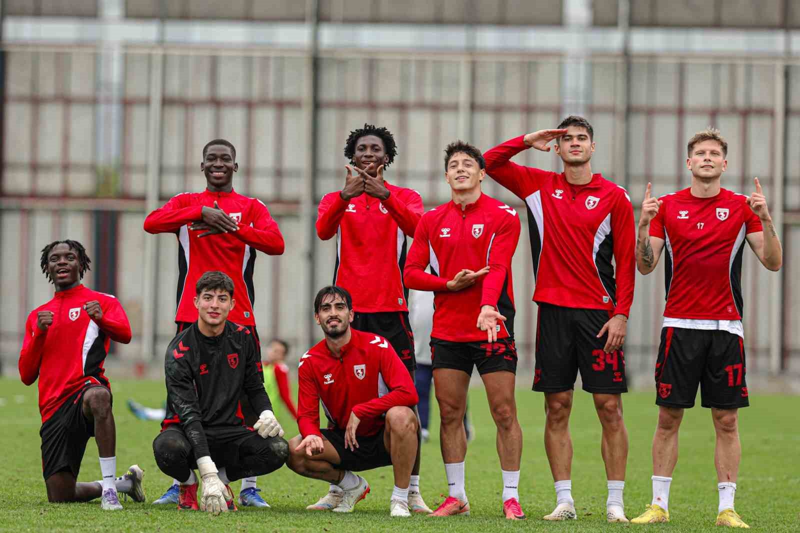samsunspor-da-erzurumspor-mesaisi-suruyor