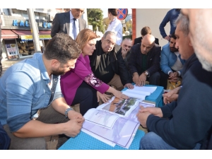 Başkan Hürriyet, Halkavi Problemi İçin Esnafla Buluştu