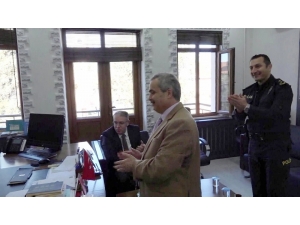 Kaymakama Sürpriz Doğum Günü