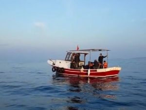 Ayvalık’ta 12 Göçmen Yakalandı