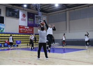 Orak: “Beşiktaş Galibiyetiyle Elazığ’a Döneceğiz”