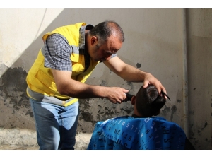Haliliye’de Muhtaç Çocuklara Kişisel Bakım Yapıldı