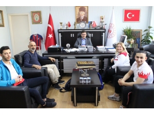 Polonya’da Ülkemizi Temsil Edecek