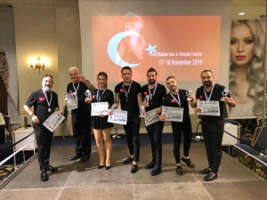 Şovları İle Yunanistan’ı Fethetti