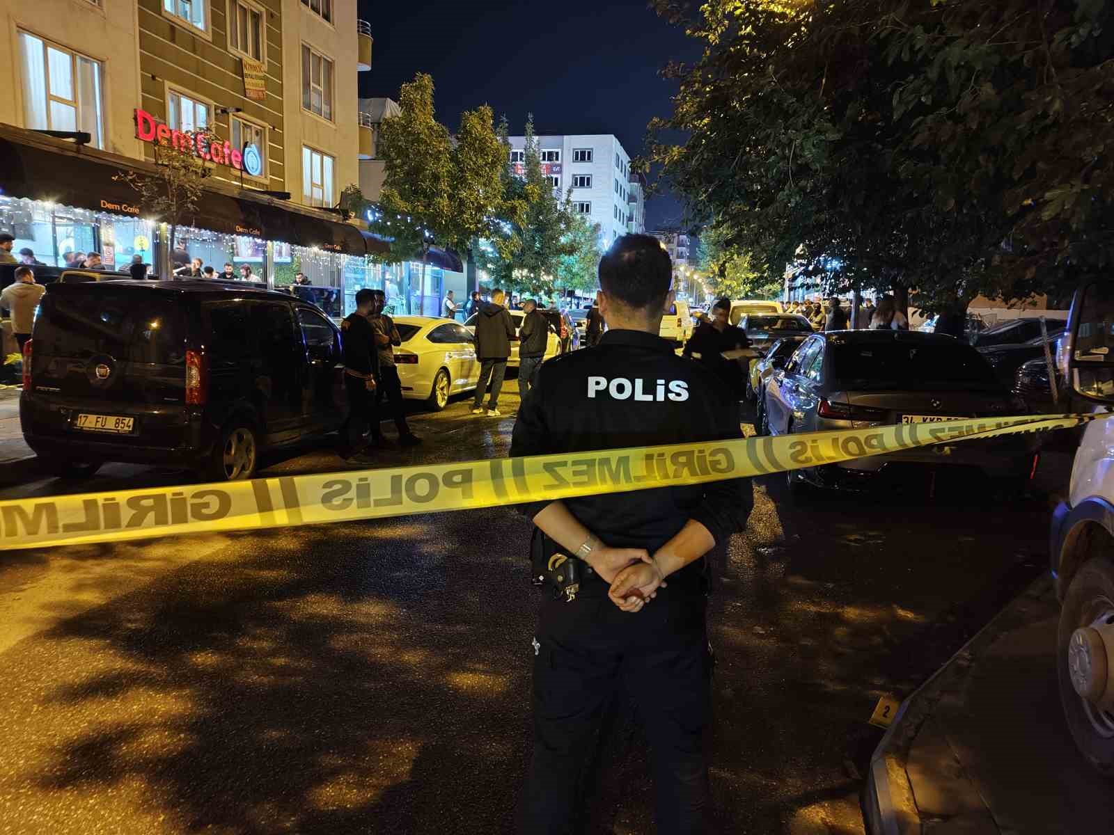 batman-da-restorana-silahli-saldiri