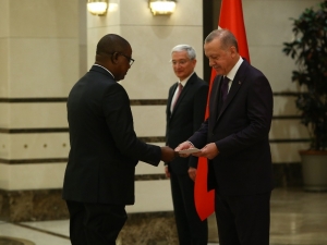 Cumhurbaşkanı Erdoğan Burundi Büyükelçisi Bikebako’yu Kabul Etti