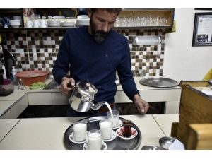 Bu İlçede Kışın Kahvelerde Çaydan Çok Süt Satılıyor