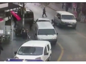 İstanbul’da Film Sahnelerini Aratmayan Dolandırıcılık Olayı Kamerada