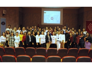 Hemşirelerden ‘Basınç Yarasını Bakımla Önleyelim’ Sempozyumu