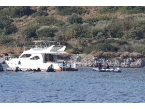 Karaya Oturan Motoryatın İçinden 35 Göçmen, 1 Organizatör Çıktı