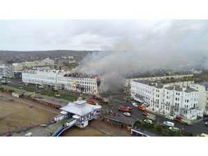 Otelde Korkutan Yangın