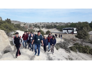 Afyon Lisesi Öğretmenlerinden Frig Vadisi Turu