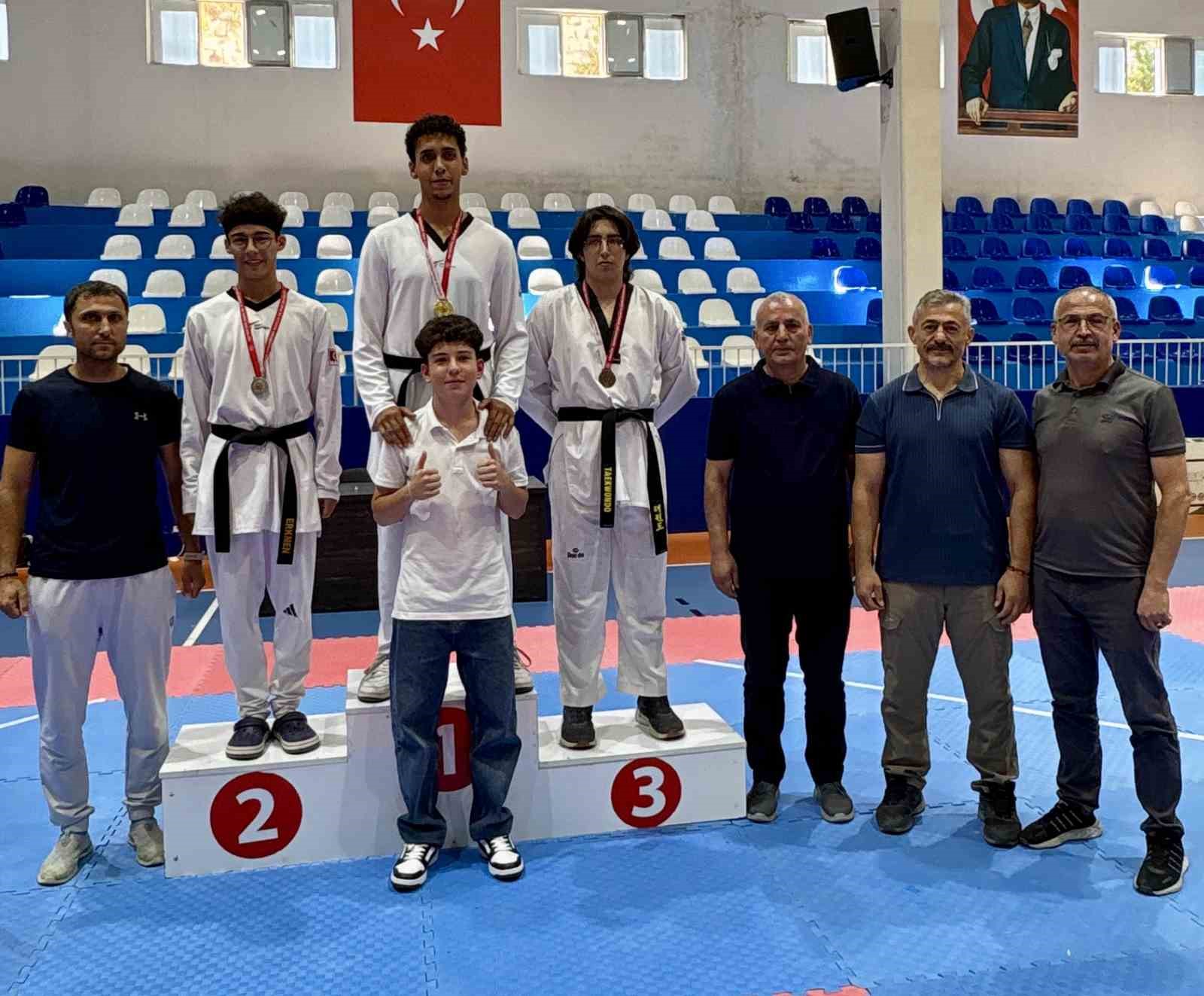 kayseri-de-umitler-taekwondo-il-secmeleri-yapildi