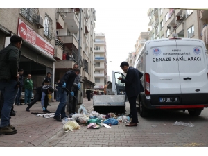 Mersin’de Çöp Konteynırında Bebek Cesedi Bulundu