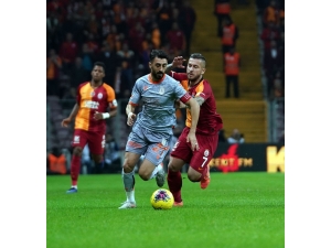 Mahmut Tekdemir Cezalı Duruma Düştü