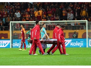 Mahmut Tekdemir Oyuna Devam Edemedi