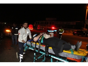 Kula’da Trafik Kazası: 2’si Ağır 4 Yaralı