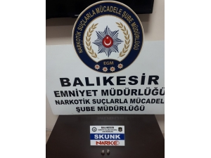 Balıkesir’de 2 Uyuşturucu Taciri Tutuklandı