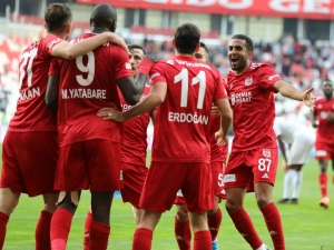 Sivasspor İle Kayserispor 25. Randevuda