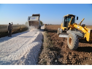 Haliliye’nin Kırsal Mahallerinde Yol Yapımı Sürüyor
