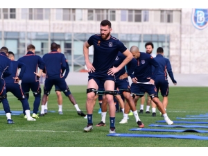 Başakşehir’de Roma Maçı Hazırlıkları Başladı