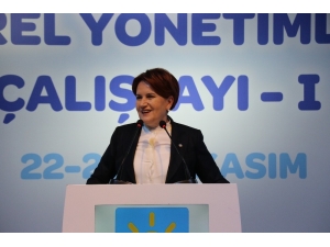 İyi Parti Lideri Akşener: "Ev Temizlemekten Yoruldum"