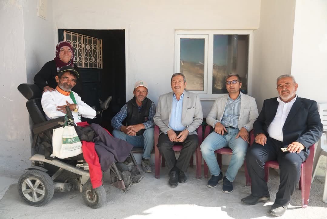 baskan-bozkurt-sanatsever-hasan-avci-yi-ziyaret-etti