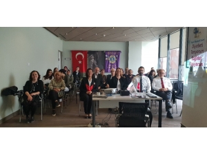 Diyabet Tedavisi Ve Cerrahisi Hakkında Seminer Düzenlendi