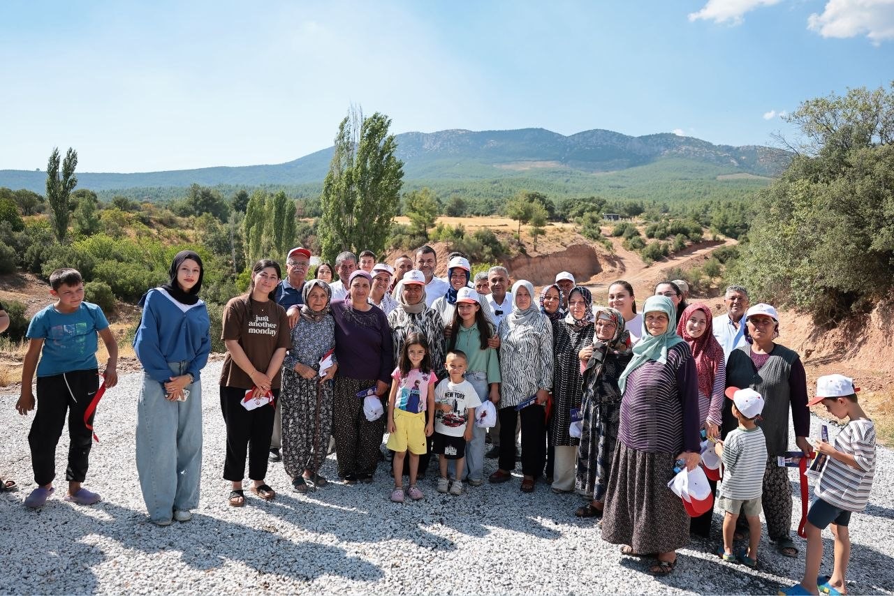 denizli-de-4-ilceyi-baglayan-yoldaki-30-yillik-hasret-sona-erdi
