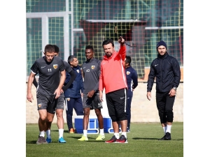 Kayserispor’da 4 Eksik Var