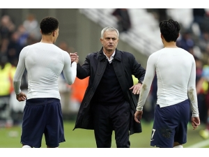 Mourinho Galibiyetle Başladı