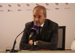 B.b. Erzurumspor Son Dakikada Güldü