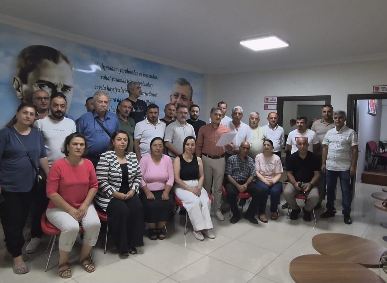 chp-erzincan-teskilatinda-toplu-istifa
