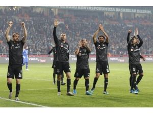 Burak Yılmaz’a Büyük Destek