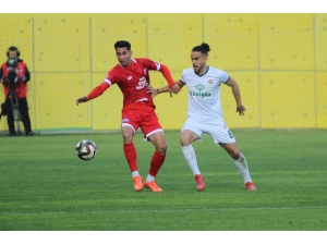 Tff 1. Lig: Menemenspor: 1 - Balıkesirspor: 0