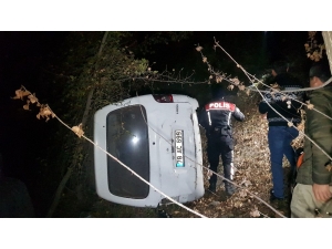 Aracıyla Şarampole Yuvarlandı, Arayan Polislere "Şehir Dışındayım" Dedi