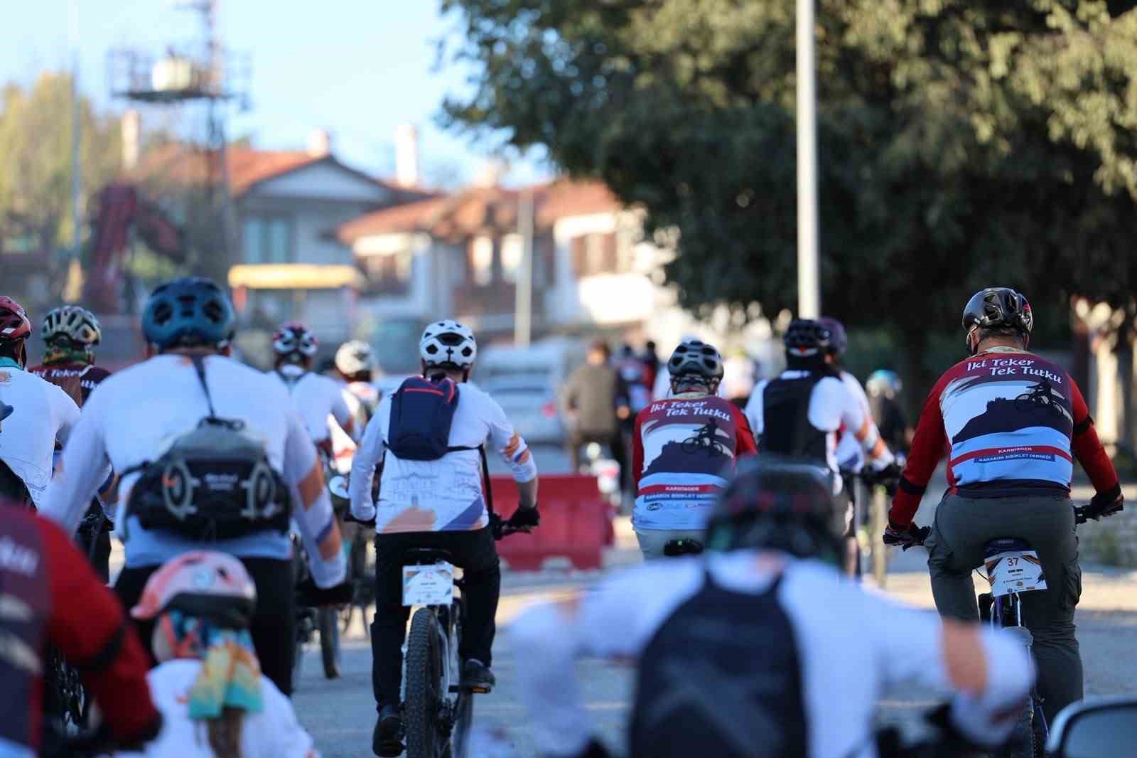 safranbolu-da-bisiklet-festivalinde-pedallar-tarih-ve-doganin-izinde-dondu