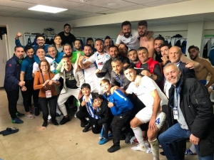 Forvetler Attı Velimeşe Kazadı